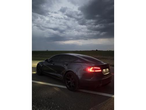Gray 2021 Tesla Model S Plaid