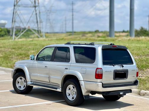 Gold 1999 Toyota 4Runner Limited
