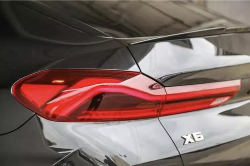 2023 BMW X6 xDrive40i