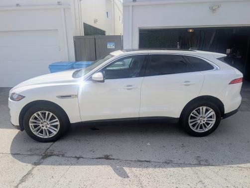 White 2020 Jaguar F-PACE 30t Prestige