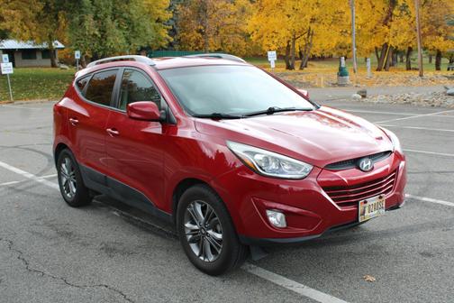 2015 Hyundai TUCSON SE