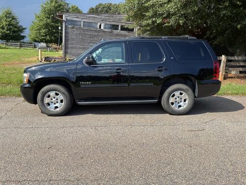 Black 2014 Chevrolet Tahoe LT