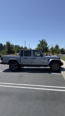 2020 Jeep Gladiator Overland