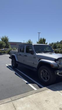 2020 Jeep Gladiator Overland