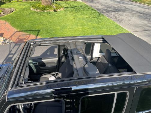 2023 Jeep Wrangler Willys