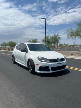 White 2013 Volkswagen Golf R 2-Door