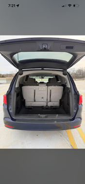 Blue 2018 Honda Odyssey EX