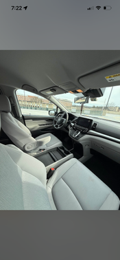 Blue 2018 Honda Odyssey EX