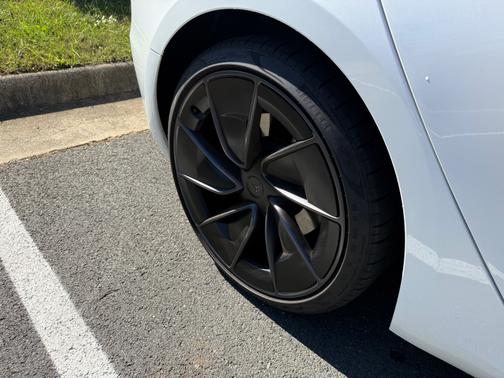 2024 Tesla Model 3 Performance