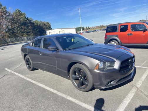 2014 Dodge Charger SXT