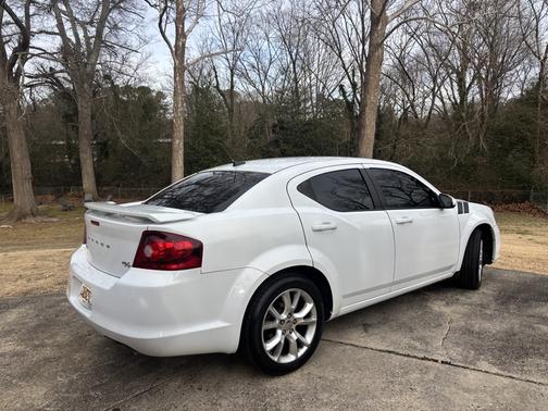 2014 Dodge Avenger R/T