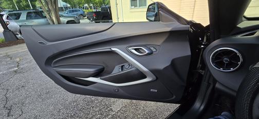 2024 Chevrolet Camaro 2LT