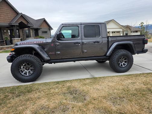 Gray 2020 Jeep Gladiator Rubicon