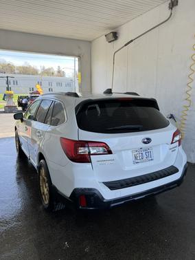 2018 Subaru Outback 3.6R Touring