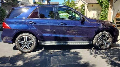 Photo 2 of 17 of 2018 Mercedes-Benz GLE 350 Base 4MATIC