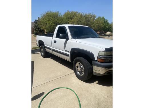 Photo 1 of 3 of 2001 Chevrolet Silverado 2500 Base