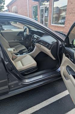 2017 Honda Accord Hybrid Touring
