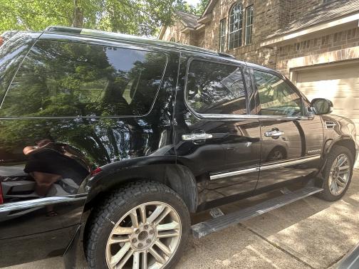2014 Cadillac Escalade Platinum Edition