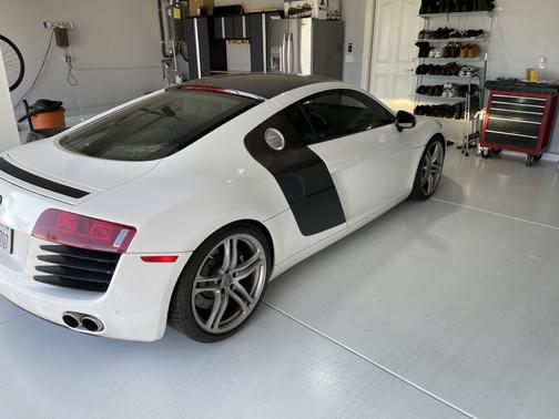 2009 Audi R8 Base