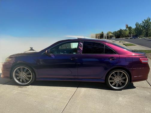 Purple 2011 Toyota Camry SE