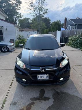 Black 2018 Honda HR-V EX