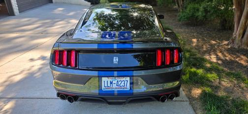 Gray 2016 Ford Shelby GT350 Base