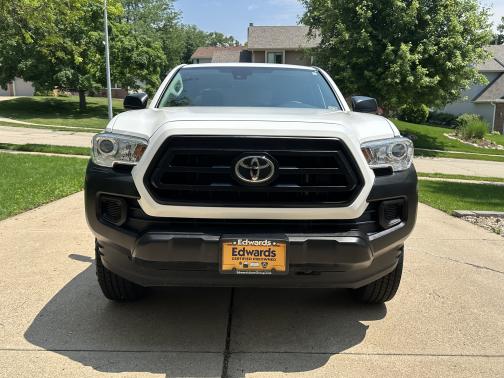 2022 Toyota Tacoma SR