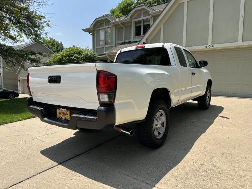 2022 Toyota Tacoma SR