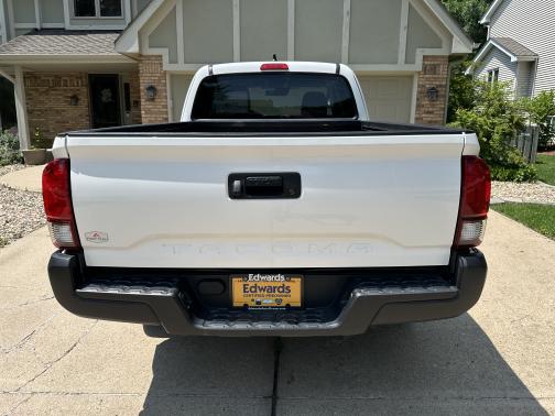2022 Toyota Tacoma SR