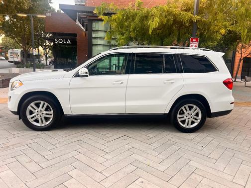 White 2015 Mercedes-Benz GL-Class GL 450 4MATIC