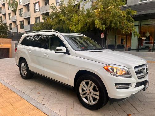 White 2015 Mercedes-Benz GL-Class GL 450 4MATIC