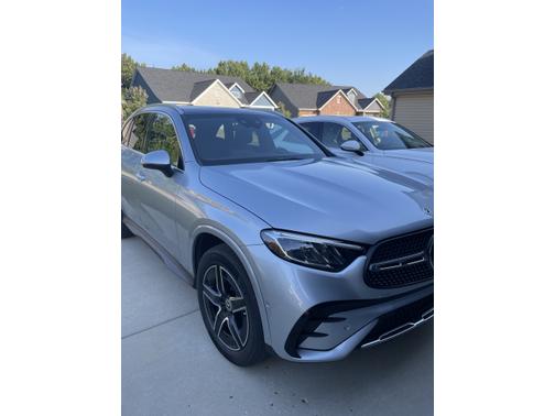 2025 Mercedes-Benz GLC 300 4MATIC