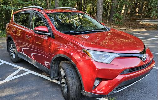 2016 Toyota RAV4 XLE