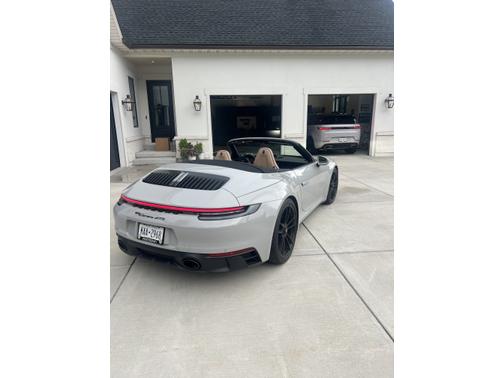 2023 Porsche 911 Carrera GTS