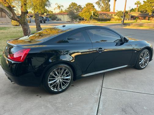 2014 INFINITI Q60 Journey