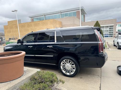 2018 Cadillac Escalade ESV Platinum