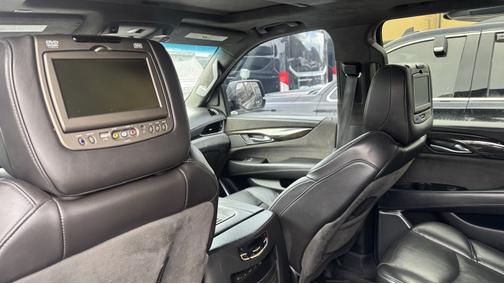 2018 Cadillac Escalade ESV Platinum