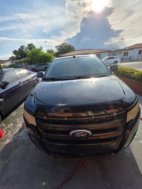 Black 2011 Ford Edge Limited