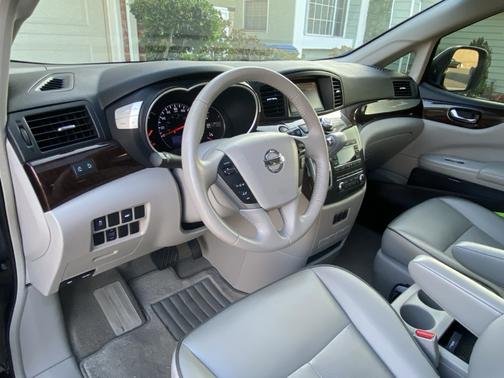 2015 Nissan Quest SL