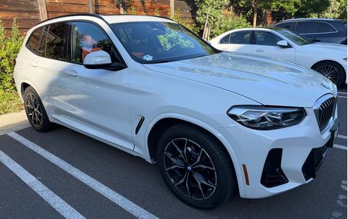White 2022 BMW X3 xDrive30i