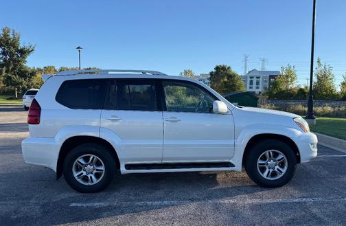 White 2004 Lexus GX 470 Base