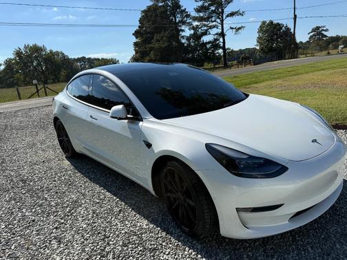 White 2022 Tesla Model 3 Performance