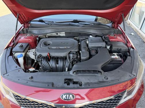 2018 Kia Optima S