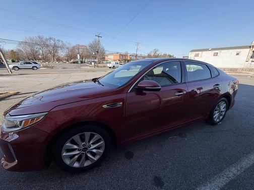 2018 Kia Optima S