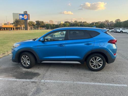 Blue 2018 Hyundai TUCSON SEL