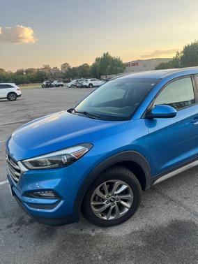 Blue 2018 Hyundai TUCSON SEL