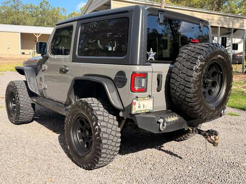 Gray 2021 Jeep Wrangler Rubicon