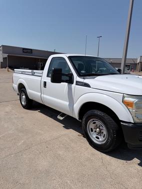 White 2016 Ford F-250 XL