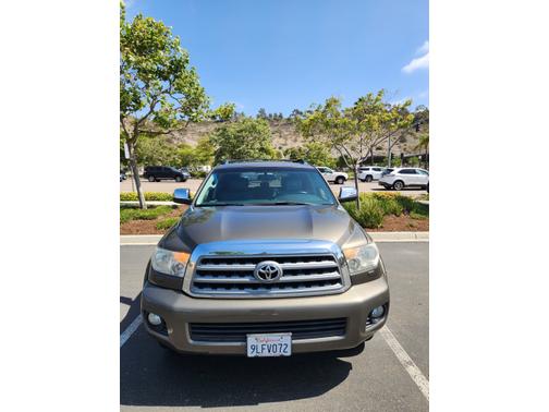 2010 Toyota Sequoia Limited