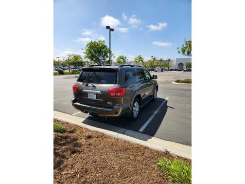 2010 Toyota Sequoia Limited